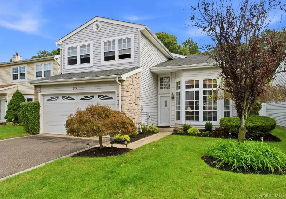 215 Fairfield Drive, Islip, NY, 4 Bedrooms Bedrooms, 8 Rooms Rooms,2 BathroomsBathrooms,Residential,For Rent,Fairfield,0,1040345 215 Fairfield Drive, Islip, NY, 4 Bedrooms Bedrooms, 8 Rooms Rooms,2 BathroomsBathrooms,Residential,For Rent,Fairfield,0,1040345