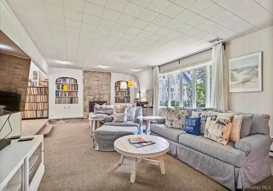 1345 Long Creek Drive, Southold, NY, 4 Bedrooms Bedrooms, 8 Rooms Rooms,2 BathroomsBathrooms,Residential Lease,For Rent,Long Creek,0,1055573 1345 Long Creek Drive, Southold, NY, 4 Bedrooms Bedrooms, 8 Rooms Rooms,2 BathroomsBathrooms,Residential Lease,For Rent,Long Creek,0,1055573