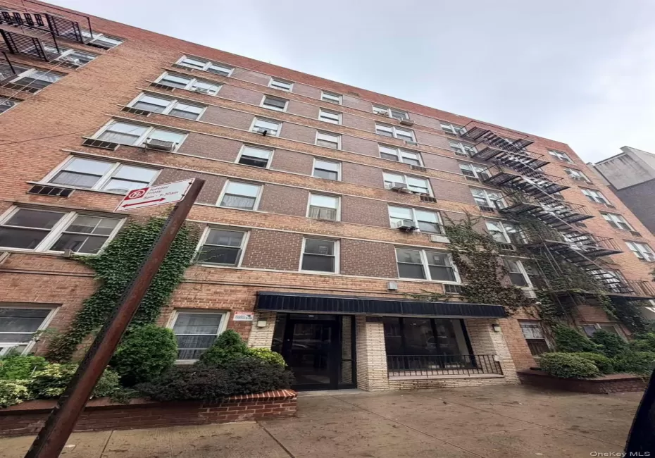 3111 Brighton 2nd Street, New York, NY, 1 Bedroom Bedrooms, 3 Rooms Rooms,1 BathroomBathrooms,Residential,For Rent,Brighton 2nd,0,1057547 3111 Brighton 2nd Street, New York, NY, 1 Bedroom Bedrooms, 3 Rooms Rooms,1 BathroomBathrooms,Residential,For Rent,Brighton 2nd,0,1057547