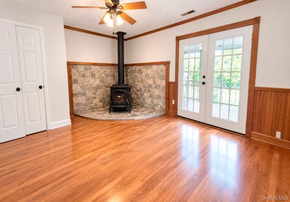 88 Pleasant Avenue, Brookhaven, NY, 5 Bedrooms Bedrooms, 7 Rooms Rooms,2 BathroomsBathrooms,Residential Lease,For Rent,Pleasant,0,1057528 88 Pleasant Avenue, Brookhaven, NY, 5 Bedrooms Bedrooms, 7 Rooms Rooms,2 BathroomsBathrooms,Residential Lease,For Rent,Pleasant,0,1057528