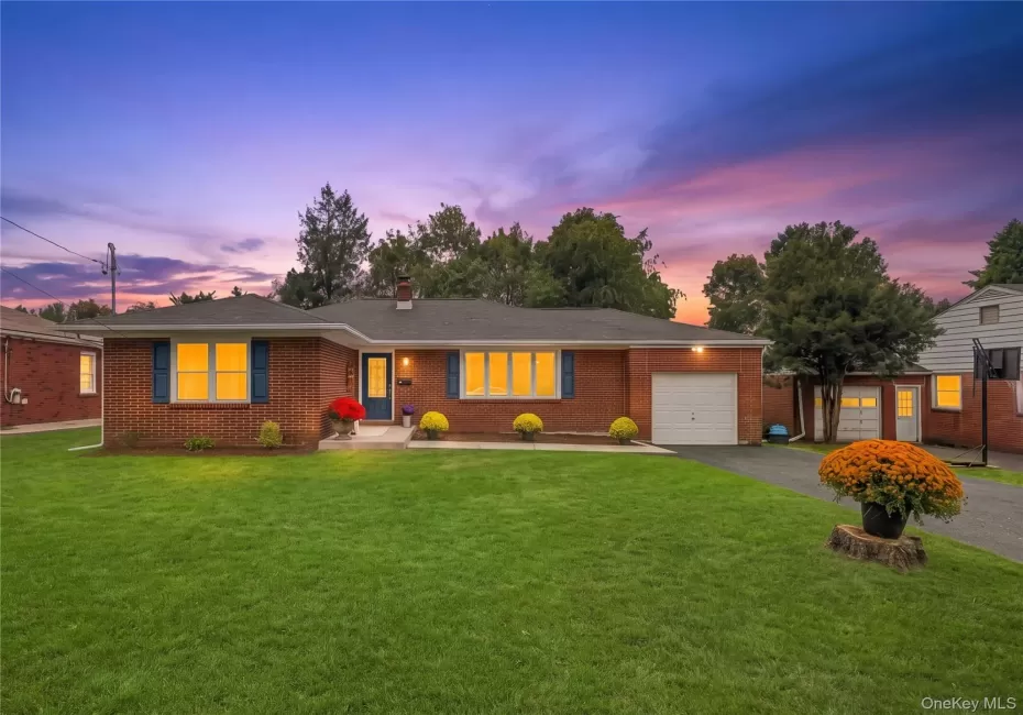 15 Breezy Knoll Drive, Newburgh (town), NY, 3 Bedrooms Bedrooms, 7 Rooms Rooms,1 BathroomBathrooms,Residential,For Rent,Breezy Knoll,0,1056280 15 Breezy Knoll Drive, Newburgh (town), NY, 3 Bedrooms Bedrooms, 7 Rooms Rooms,1 BathroomBathrooms,Residential,For Rent,Breezy Knoll,0,1056280