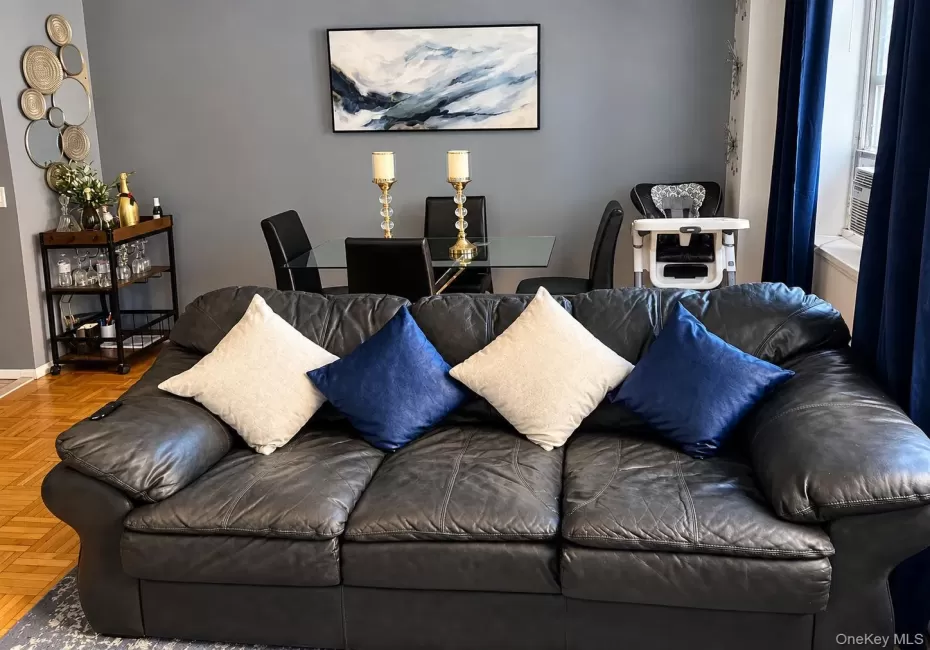 4 Fordham Hill Oval, New York, NY, 1 Bedroom Bedrooms, 4 Rooms Rooms,1 BathroomBathrooms,Residential,For Rent,Fordham Hill,0,1057500 4 Fordham Hill Oval, New York, NY, 1 Bedroom Bedrooms, 4 Rooms Rooms,1 BathroomBathrooms,Residential,For Rent,Fordham Hill,0,1057500