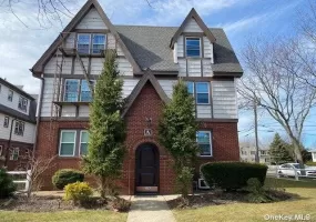 50 The Crescent, Babylon, NY, 2 Bedrooms Bedrooms, 4 Rooms Rooms,1 BathroomBathrooms,Residential Lease,For Rent,The Crescent,0,1057564 50 The Crescent, Babylon, NY, 2 Bedrooms Bedrooms, 4 Rooms Rooms,1 BathroomBathrooms,Residential Lease,For Rent,The Crescent,0,1057564