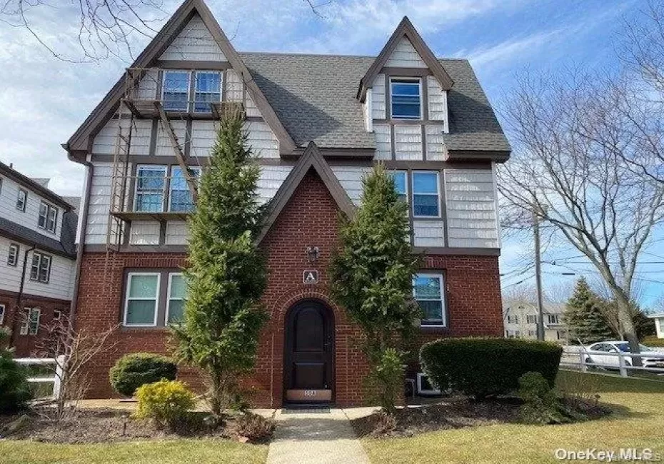 50 The Crescent, Babylon, NY, 2 Bedrooms Bedrooms, 4 Rooms Rooms,1 BathroomBathrooms,Residential Lease,For Rent,The Crescent,0,1057564 50 The Crescent, Babylon, NY, 2 Bedrooms Bedrooms, 4 Rooms Rooms,1 BathroomBathrooms,Residential Lease,For Rent,The Crescent,0,1057564