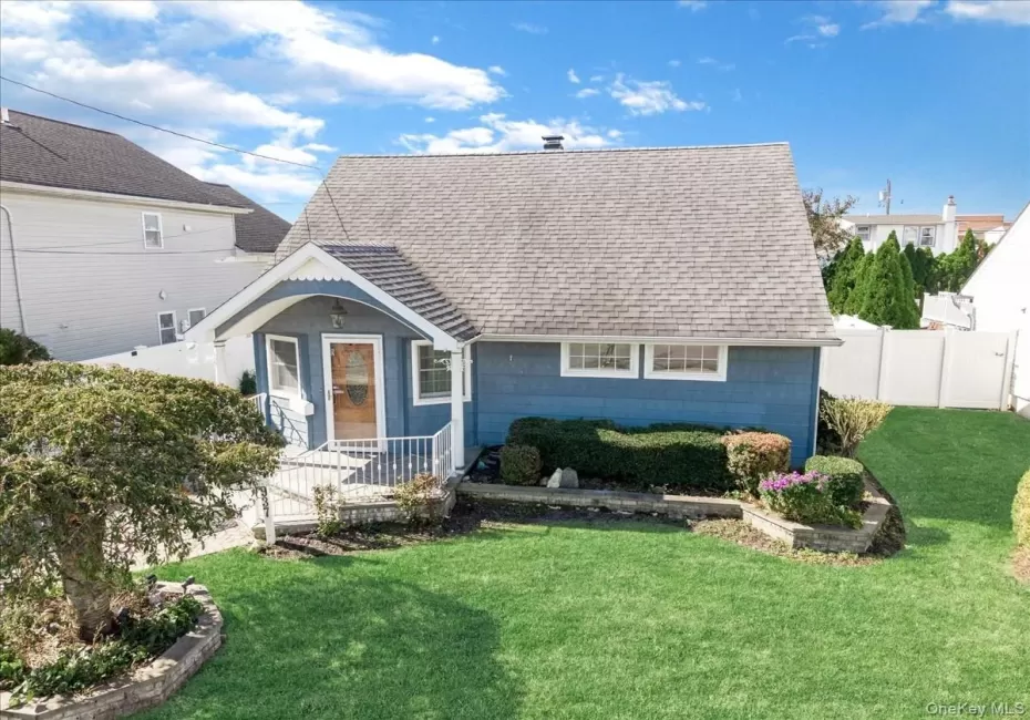 937 Mirabelle Avenue, Hempstead, NY, 4 Bedrooms Bedrooms, 8 Rooms Rooms,1 BathroomBathrooms,Residential,For Rent,Mirabelle,0,1056308 937 Mirabelle Avenue, Hempstead, NY, 4 Bedrooms Bedrooms, 8 Rooms Rooms,1 BathroomBathrooms,Residential,For Rent,Mirabelle,0,1056308