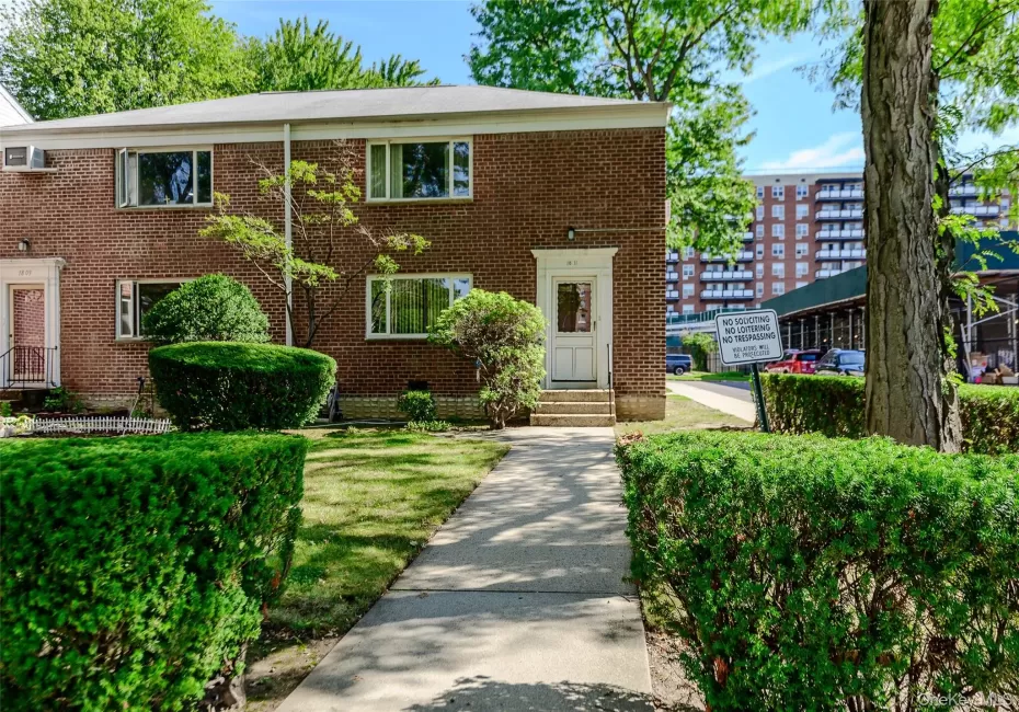 18-11 212 Street, New York, NY, 1 Bedroom Bedrooms, 4 Rooms Rooms,1 BathroomBathrooms,Residential,For Rent,212 Street,0,1057130 18-11 212 Street, New York, NY, 1 Bedroom Bedrooms, 4 Rooms Rooms,1 BathroomBathrooms,Residential,For Rent,212 Street,0,1057130