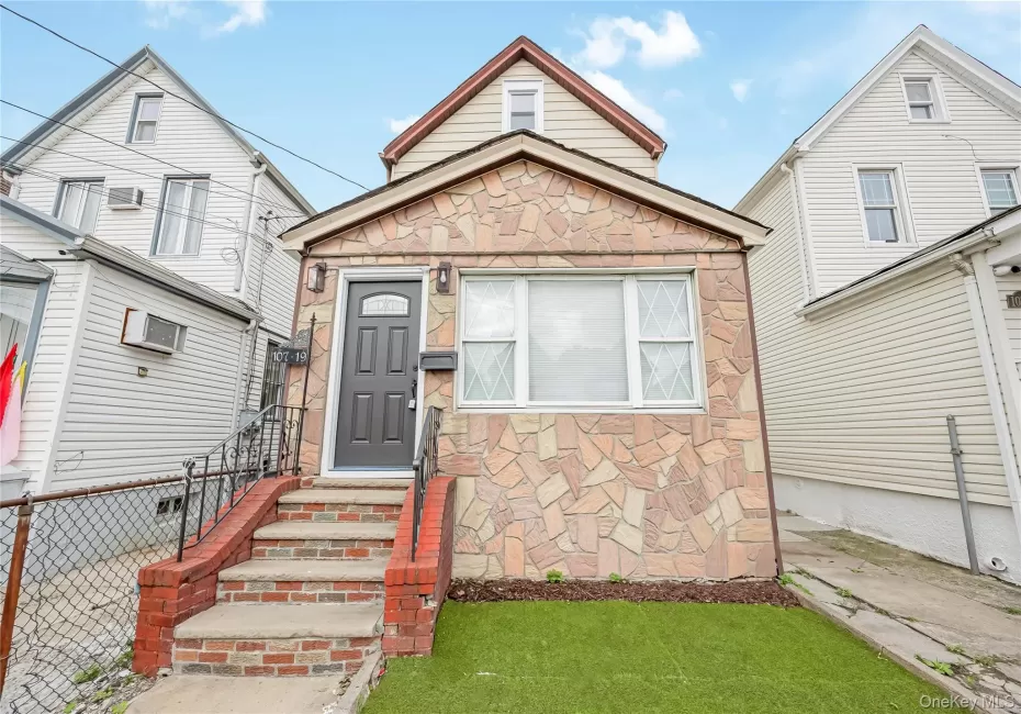 10719 129th Street, New York, NY, 3 Bedrooms Bedrooms, 7 Rooms Rooms,2 BathroomsBathrooms,Residential,For Rent,129th,0,1055078 10719 129th Street, New York, NY, 3 Bedrooms Bedrooms, 7 Rooms Rooms,2 BathroomsBathrooms,Residential,For Rent,129th,0,1055078