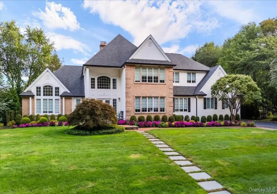 5 Landing Court, Huntington, NY, 5 Bedrooms Bedrooms, 15 Rooms Rooms,5 BathroomsBathrooms,Residential,For Rent,Landing,0,1050631 5 Landing Court, Huntington, NY, 5 Bedrooms Bedrooms, 15 Rooms Rooms,5 BathroomsBathrooms,Residential,For Rent,Landing,0,1050631