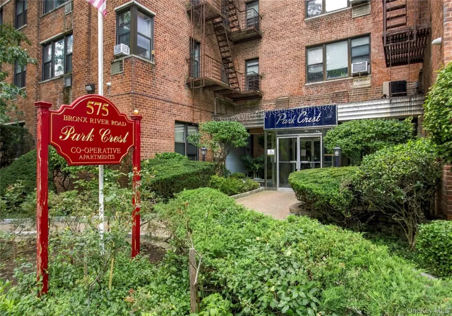 575 Bronx River Road, Yonkers, NY, 2 Rooms Rooms,1 BathroomBathrooms,Residential,For Rent,Bronx River,0,1054935 575 Bronx River Road, Yonkers, NY, 2 Rooms Rooms,1 BathroomBathrooms,Residential,For Rent,Bronx River,0,1054935