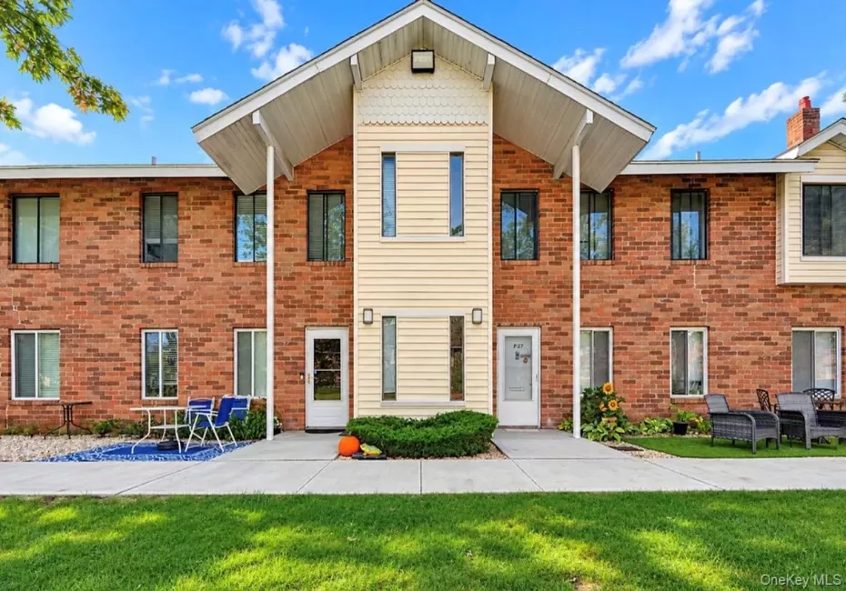 30 Pueblo Court, Brookhaven, NY, 1 Bedroom Bedrooms, 5 Rooms Rooms,1 BathroomBathrooms,Residential,For Rent,Pueblo,0,1057006 30 Pueblo Court, Brookhaven, NY, 1 Bedroom Bedrooms, 5 Rooms Rooms,1 BathroomBathrooms,Residential,For Rent,Pueblo,0,1057006