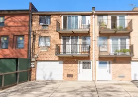9229 55th Avenue, New York, NY, 3 Bedrooms Bedrooms, 7 Rooms Rooms,2 BathroomsBathrooms,Residential Lease,For Rent,55th,0,1056572 9229 55th Avenue, New York, NY, 3 Bedrooms Bedrooms, 7 Rooms Rooms,2 BathroomsBathrooms,Residential Lease,For Rent,55th,0,1056572