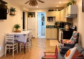 11 Malverne Road, Brookhaven, NY, 1 Bedroom Bedrooms, 3 Rooms Rooms,1 BathroomBathrooms,Residential Lease,For Rent,Malverne,0,1057846 11 Malverne Road, Brookhaven, NY, 1 Bedroom Bedrooms, 3 Rooms Rooms,1 BathroomBathrooms,Residential Lease,For Rent,Malverne,0,1057846