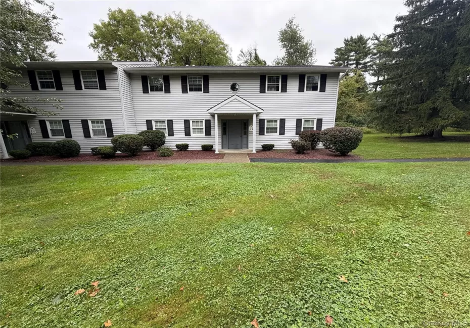 14 Fern Court, Fishkill, NY, 1 Bedroom Bedrooms, 4 Rooms Rooms,1 BathroomBathrooms,Residential,For Rent,Fern,0,1057441 14 Fern Court, Fishkill, NY, 1 Bedroom Bedrooms, 4 Rooms Rooms,1 BathroomBathrooms,Residential,For Rent,Fern,0,1057441