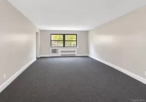 9431 60th Avenue, New York, NY, 2 Bedrooms Bedrooms, 6 Rooms Rooms,1 BathroomBathrooms,Residential Lease,For Rent,60th,0,1057789 9431 60th Avenue, New York, NY, 2 Bedrooms Bedrooms, 6 Rooms Rooms,1 BathroomBathrooms,Residential Lease,For Rent,60th,0,1057789