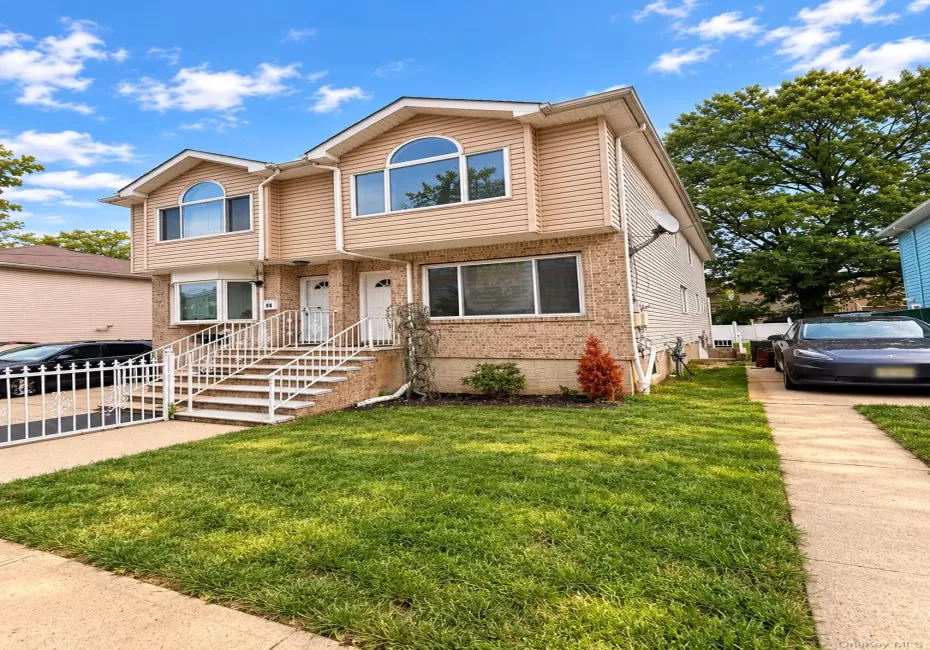 92 Saint Josephs Avenue, New York, NY, 3 Bedrooms Bedrooms, 5 Rooms Rooms,1 BathroomBathrooms,Residential Lease,For Rent,Saint Josephs,0,1057229 92 Saint Josephs Avenue, New York, NY, 3 Bedrooms Bedrooms, 5 Rooms Rooms,1 BathroomBathrooms,Residential Lease,For Rent,Saint Josephs,0,1057229