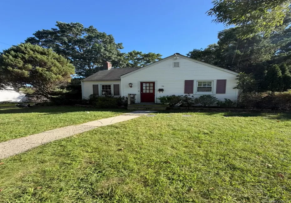 30 Beverly Road, Oyster Bay, NY, 4 Bedrooms Bedrooms, 9 Rooms Rooms,1 BathroomBathrooms,Residential,For Rent,Beverly,0,1057935 30 Beverly Road, Oyster Bay, NY, 4 Bedrooms Bedrooms, 9 Rooms Rooms,1 BathroomBathrooms,Residential,For Rent,Beverly,0,1057935