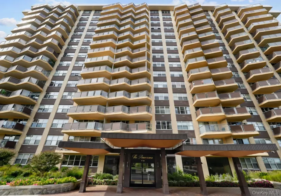 Luxury High Rise Luxury High Rise