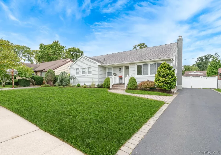 680 Harrison Avenue, Hempstead, NY, 3 Bedrooms Bedrooms, 6 Rooms Rooms,2 BathroomsBathrooms,Residential,For Rent,Harrison,0,1057914 680 Harrison Avenue, Hempstead, NY, 3 Bedrooms Bedrooms, 6 Rooms Rooms,2 BathroomsBathrooms,Residential,For Rent,Harrison,0,1057914