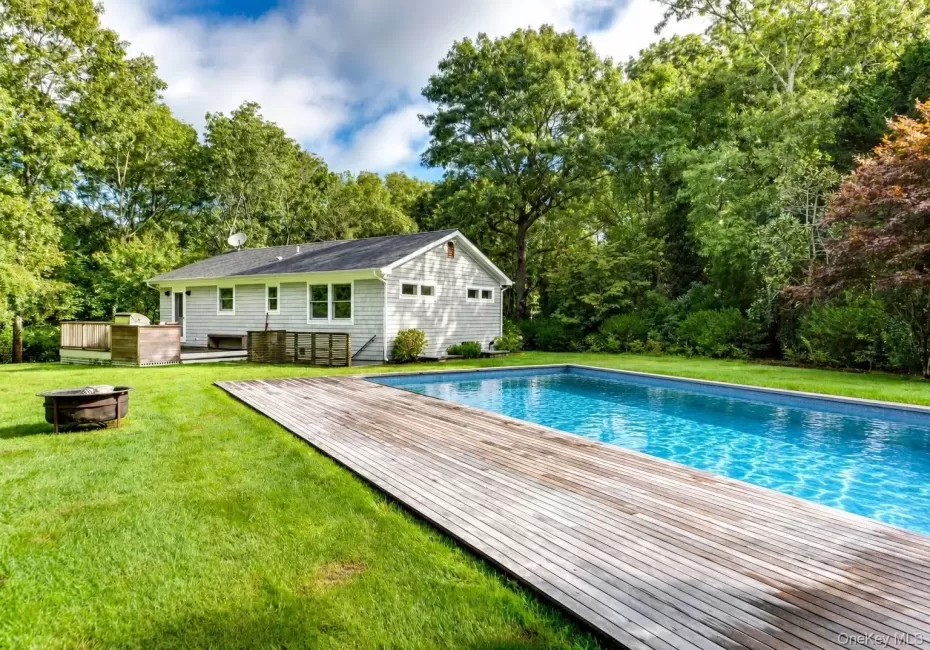 66 Crystal Drive, East Hampton, NY, 2 Bedrooms Bedrooms, 4 Rooms Rooms,2 BathroomsBathrooms,Residential,For Rent,Crystal,0,1058135 66 Crystal Drive, East Hampton, NY, 2 Bedrooms Bedrooms, 4 Rooms Rooms,2 BathroomsBathrooms,Residential,For Rent,Crystal,0,1058135