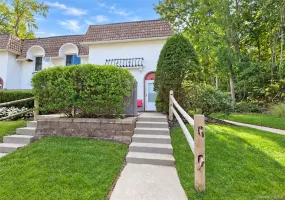305 Brettonwoods Drive, Brookhaven, NY, 1 Bedroom Bedrooms, 4 Rooms Rooms,1 BathroomBathrooms,Residential,For Rent,Brettonwoods,0,1058001 305 Brettonwoods Drive, Brookhaven, NY, 1 Bedroom Bedrooms, 4 Rooms Rooms,1 BathroomBathrooms,Residential,For Rent,Brettonwoods,0,1058001