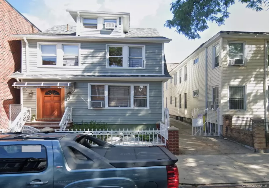 41-39 Benham Street, New York, NY, 2 Bedrooms Bedrooms, 5 Rooms Rooms,1 BathroomBathrooms,Residential Lease,For Rent,Benham,0,1058165 41-39 Benham Street, New York, NY, 2 Bedrooms Bedrooms, 5 Rooms Rooms,1 BathroomBathrooms,Residential Lease,For Rent,Benham,0,1058165
