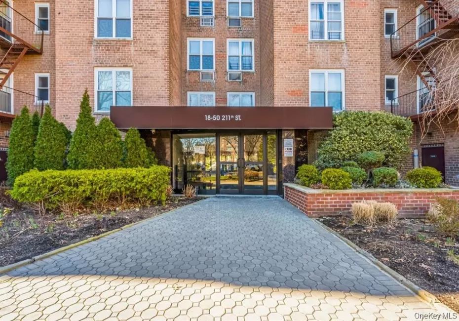 18-50 211th Street, New York, NY, 1 Bedroom Bedrooms, 4 Rooms Rooms,1 BathroomBathrooms,Residential,For Rent,211th,0,1058286 18-50 211th Street, New York, NY, 1 Bedroom Bedrooms, 4 Rooms Rooms,1 BathroomBathrooms,Residential,For Rent,211th,0,1058286
