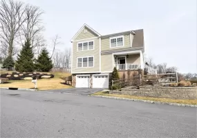 4 High Ridge Lane, Wallkill, NY, 3 Bedrooms Bedrooms, 7 Rooms Rooms,2 BathroomsBathrooms,Residential Lease,For Rent,High Ridge,0,1058378 4 High Ridge Lane, Wallkill, NY, 3 Bedrooms Bedrooms, 7 Rooms Rooms,2 BathroomsBathrooms,Residential Lease,For Rent,High Ridge,0,1058378
