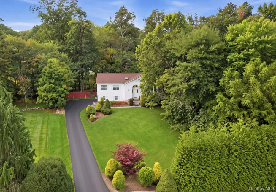 15 Aron Court, Ramapo, NY, 4 Bedrooms Bedrooms, 8 Rooms Rooms,3 BathroomsBathrooms,Residential,For Rent,Aron,0,1054869 15 Aron Court, Ramapo, NY, 4 Bedrooms Bedrooms, 8 Rooms Rooms,3 BathroomsBathrooms,Residential,For Rent,Aron,0,1054869