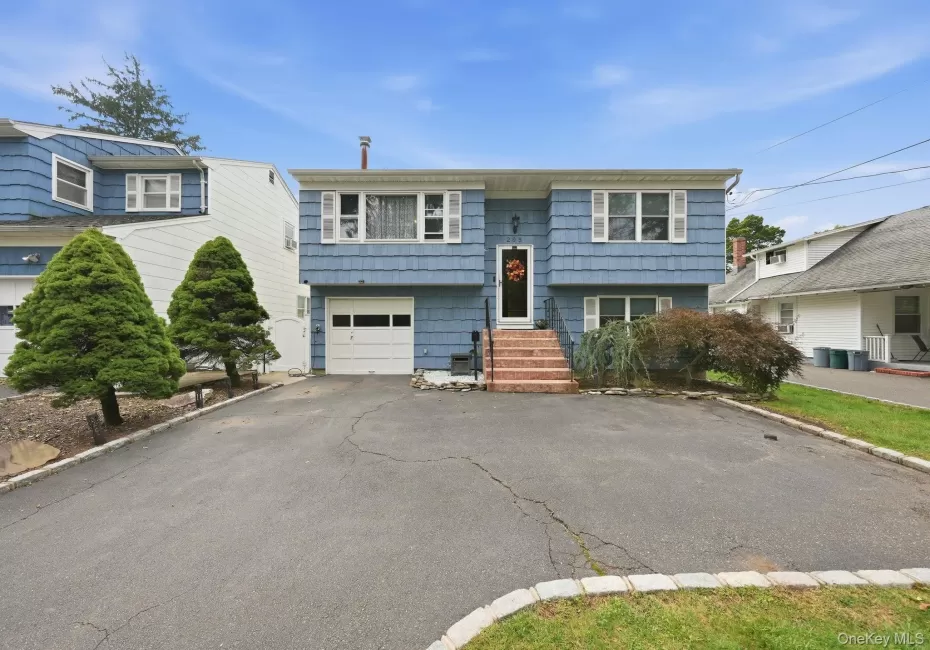 295 Depot Road, Huntington, NY, 3 Bedrooms Bedrooms, 7 Rooms Rooms,2 BathroomsBathrooms,Residential,For Rent,Depot,0,1057978 295 Depot Road, Huntington, NY, 3 Bedrooms Bedrooms, 7 Rooms Rooms,2 BathroomsBathrooms,Residential,For Rent,Depot,0,1057978