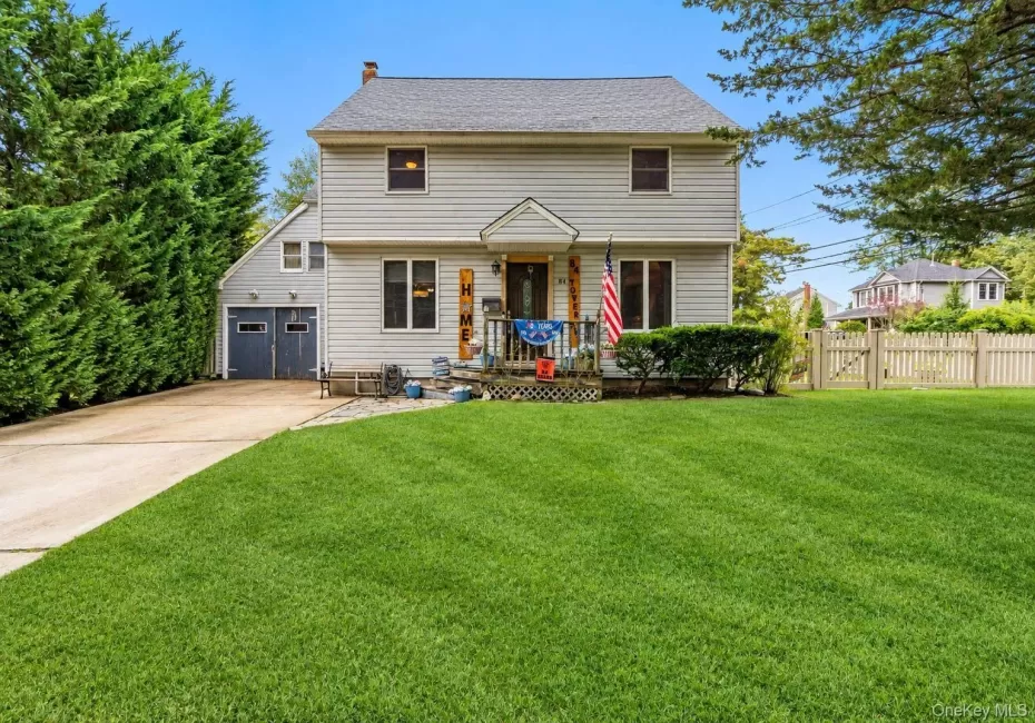 84 Tower Street, Islip, NY, 4 Bedrooms Bedrooms, 11 Rooms Rooms,3 BathroomsBathrooms,Residential,For Rent,Tower,0,1053591 84 Tower Street, Islip, NY, 4 Bedrooms Bedrooms, 11 Rooms Rooms,3 BathroomsBathrooms,Residential,For Rent,Tower,0,1053591
