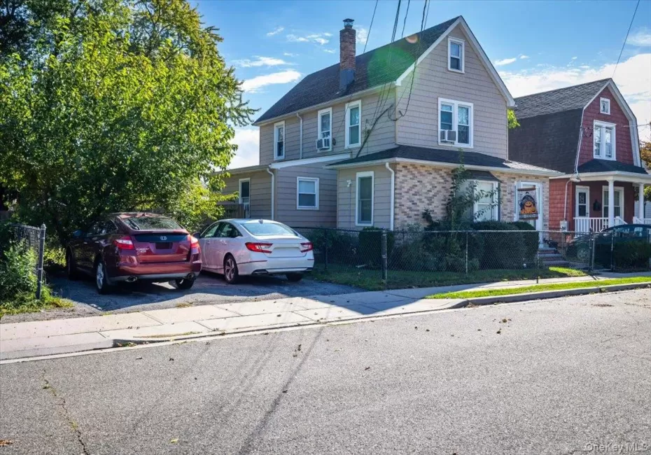 51 Columbia Street, Oyster Bay, NY, 2 Bedrooms Bedrooms, 7 Rooms Rooms,2 BathroomsBathrooms,Residential,For Rent,Columbia,0,1058397 51 Columbia Street, Oyster Bay, NY, 2 Bedrooms Bedrooms, 7 Rooms Rooms,2 BathroomsBathrooms,Residential,For Rent,Columbia,0,1058397