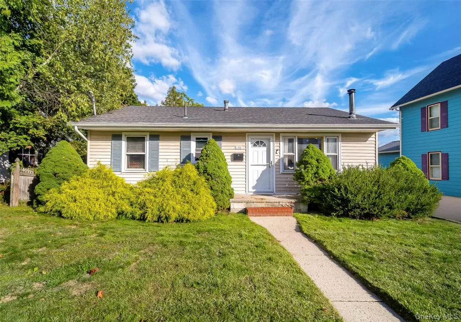 138 Prospect Avenue Middletown, NY 10940 138 Prospect Avenue Middletown, NY 10940