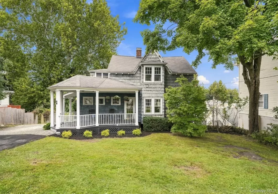 27 Clinton Street, Cornwall, NY, 3 Bedrooms Bedrooms, 8 Rooms Rooms,1 BathroomBathrooms,Residential,For Rent,Clinton,0,1048029 27 Clinton Street, Cornwall, NY, 3 Bedrooms Bedrooms, 8 Rooms Rooms,1 BathroomBathrooms,Residential,For Rent,Clinton,0,1048029
