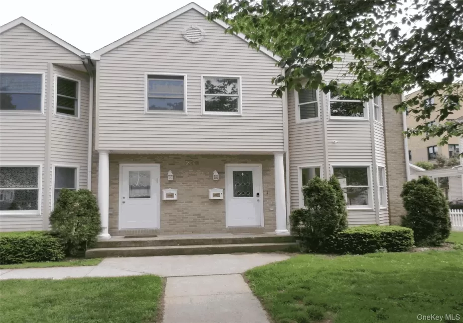 239 Cleveland Avenue, Hempstead, NY, 3 Bedrooms Bedrooms, 7 Rooms Rooms,2 BathroomsBathrooms,Residential Lease,For Rent,Cleveland,0,1052234 239 Cleveland Avenue, Hempstead, NY, 3 Bedrooms Bedrooms, 7 Rooms Rooms,2 BathroomsBathrooms,Residential Lease,For Rent,Cleveland,0,1052234