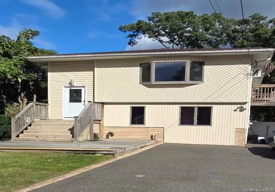 41 Powell Avenue, Brookhaven, NY, 4 Bedrooms Bedrooms, 9 Rooms Rooms,2 BathroomsBathrooms,Residential,For Rent,Powell,0,1058632 41 Powell Avenue, Brookhaven, NY, 4 Bedrooms Bedrooms, 9 Rooms Rooms,2 BathroomsBathrooms,Residential,For Rent,Powell,0,1058632