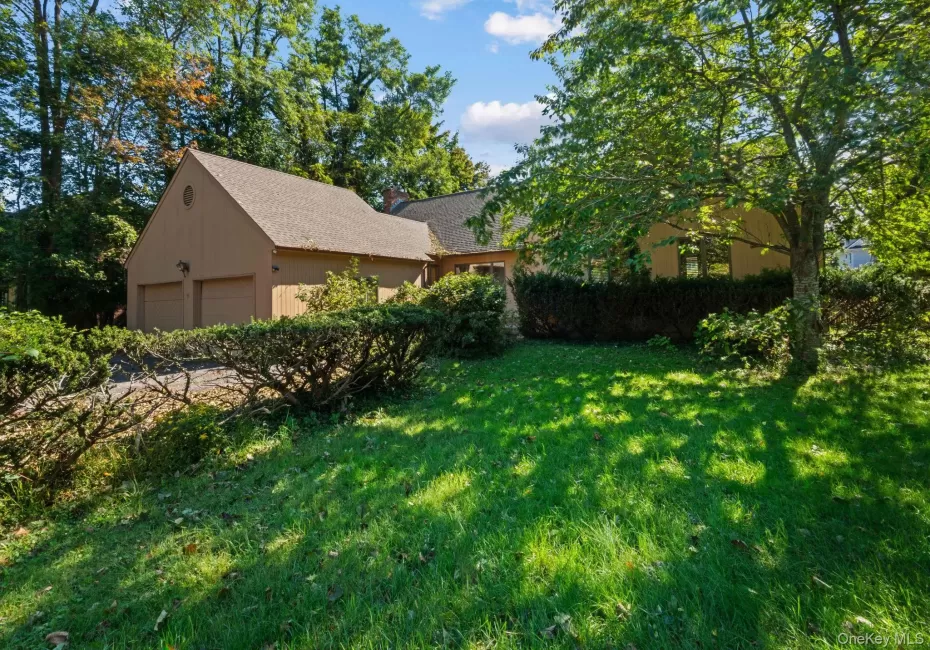 210 Lewis Road, Huntington, NY, 3 Bedrooms Bedrooms, 7 Rooms Rooms,1 BathroomBathrooms,Residential Lease,For Rent,Lewis,0,1051029 210 Lewis Road, Huntington, NY, 3 Bedrooms Bedrooms, 7 Rooms Rooms,1 BathroomBathrooms,Residential Lease,For Rent,Lewis,0,1051029