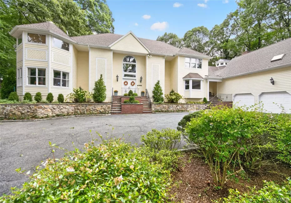 136 Cove Neck Road, Oyster Bay, NY, 5 Bedrooms Bedrooms, 10 Rooms Rooms,4 BathroomsBathrooms,Residential,For Rent,Cove Neck,0,1058118 136 Cove Neck Road, Oyster Bay, NY, 5 Bedrooms Bedrooms, 10 Rooms Rooms,4 BathroomsBathrooms,Residential,For Rent,Cove Neck,0,1058118