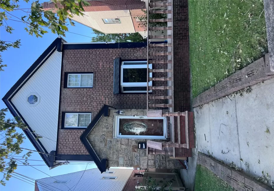 13018 228th Street, New York, NY, 3 Bedrooms Bedrooms, 6 Rooms Rooms,1 BathroomBathrooms,Residential Lease,For Rent,228th,0,1058415 13018 228th Street, New York, NY, 3 Bedrooms Bedrooms, 6 Rooms Rooms,1 BathroomBathrooms,Residential Lease,For Rent,228th,0,1058415