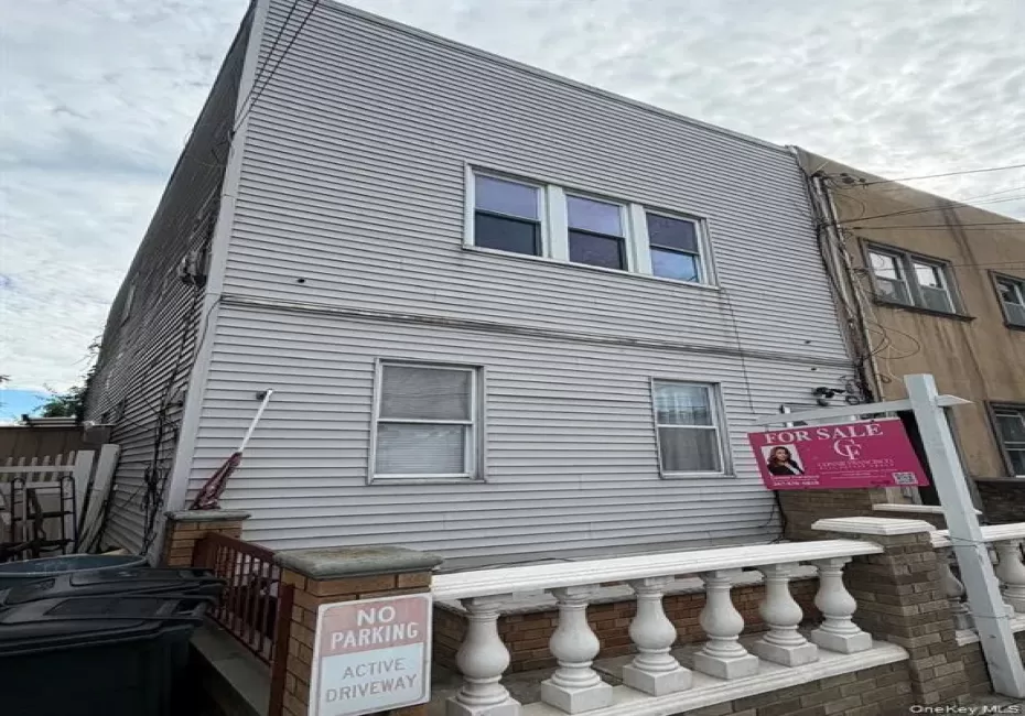 5814 58th Avenue, New York, NY, 2 Bedrooms Bedrooms, 4 Rooms Rooms,1 BathroomBathrooms,Residential Lease,For Rent,58th,0,1058876 5814 58th Avenue, New York, NY, 2 Bedrooms Bedrooms, 4 Rooms Rooms,1 BathroomBathrooms,Residential Lease,For Rent,58th,0,1058876