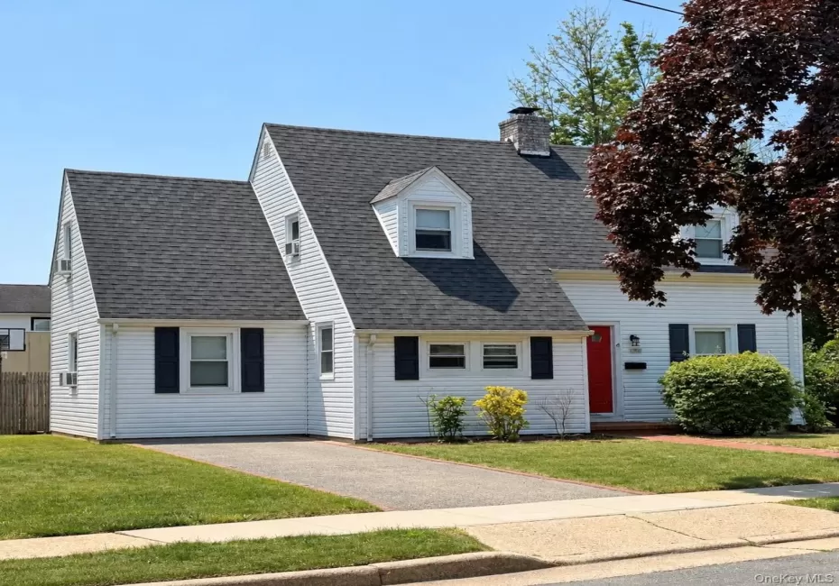 4 Primrose Lane, Hempstead, NY, 4 Bedrooms Bedrooms, 7 Rooms Rooms,2 BathroomsBathrooms,Residential,For Rent,Primrose,0,1059048 4 Primrose Lane, Hempstead, NY, 4 Bedrooms Bedrooms, 7 Rooms Rooms,2 BathroomsBathrooms,Residential,For Rent,Primrose,0,1059048