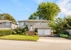 2928 Charlotte Drive, Hempstead, NY, 4 Bedrooms Bedrooms, 10 Rooms Rooms,3 BathroomsBathrooms,Residential,For Rent,Charlotte,0,1059076 2928 Charlotte Drive, Hempstead, NY, 4 Bedrooms Bedrooms, 10 Rooms Rooms,3 BathroomsBathrooms,Residential,For Rent,Charlotte,0,1059076