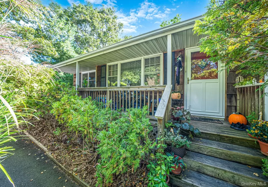 306 Jamaica Avenue, Brookhaven, NY, 3 Bedrooms Bedrooms, 6 Rooms Rooms,2 BathroomsBathrooms,Residential,For Rent,Jamaica,0,1058119 306 Jamaica Avenue, Brookhaven, NY, 3 Bedrooms Bedrooms, 6 Rooms Rooms,2 BathroomsBathrooms,Residential,For Rent,Jamaica,0,1058119