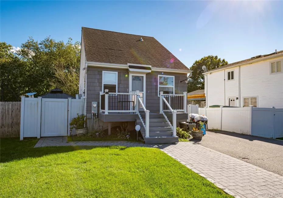 14 Donna Lane, Brookhaven, NY, 3 Bedrooms Bedrooms, 6 Rooms Rooms,2 BathroomsBathrooms,Residential,For Rent,Donna,0,1057876 14 Donna Lane, Brookhaven, NY, 3 Bedrooms Bedrooms, 6 Rooms Rooms,2 BathroomsBathrooms,Residential,For Rent,Donna,0,1057876
