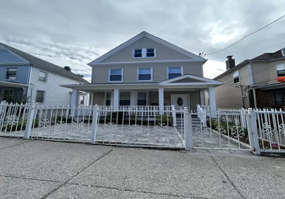 82 Post Street, Yonkers, NY, 2 Bedrooms Bedrooms, 6 Rooms Rooms,1 BathroomBathrooms,Residential Lease,For Rent,Post,0,1055378 82 Post Street, Yonkers, NY, 2 Bedrooms Bedrooms, 6 Rooms Rooms,1 BathroomBathrooms,Residential Lease,For Rent,Post,0,1055378