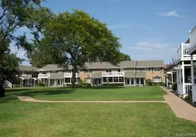 20 Saxon Avenue, Islip, NY, 1 Bedroom Bedrooms, 4 Rooms Rooms,1 BathroomBathrooms,Residential Lease,For Rent,Saxon,0,1059284 20 Saxon Avenue, Islip, NY, 1 Bedroom Bedrooms, 4 Rooms Rooms,1 BathroomBathrooms,Residential Lease,For Rent,Saxon,0,1059284