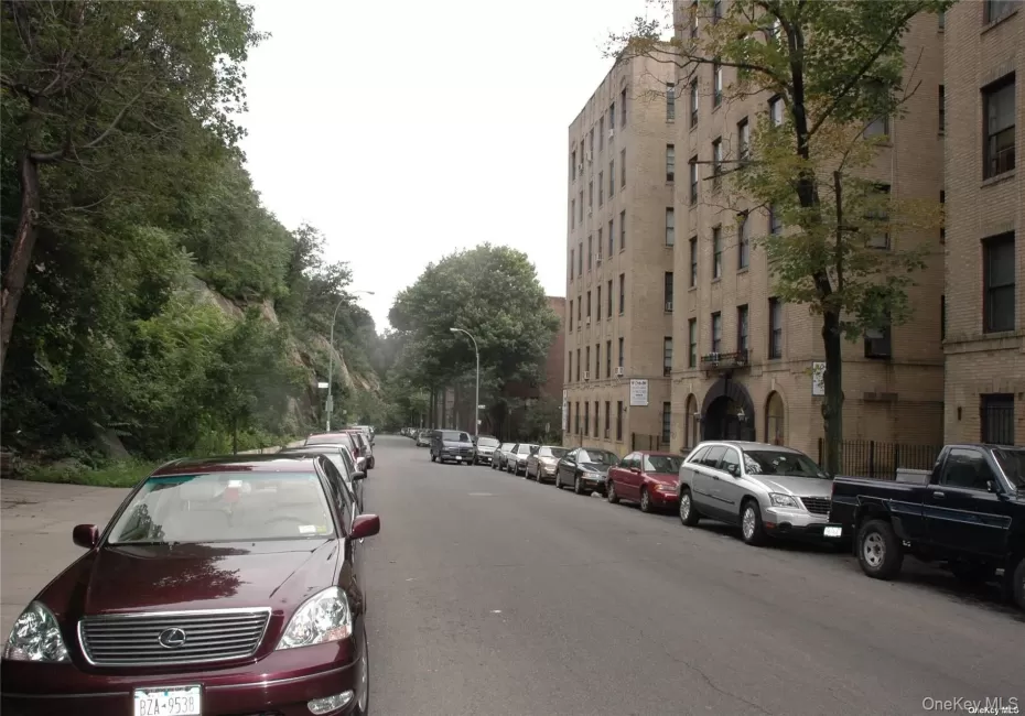 225 Bennett Avenue, New York, NY, 4 Rooms Rooms,1 BathroomBathrooms,Residential Lease,For Rent,Bennett,0,1059321 225 Bennett Avenue, New York, NY, 4 Rooms Rooms,1 BathroomBathrooms,Residential Lease,For Rent,Bennett,0,1059321