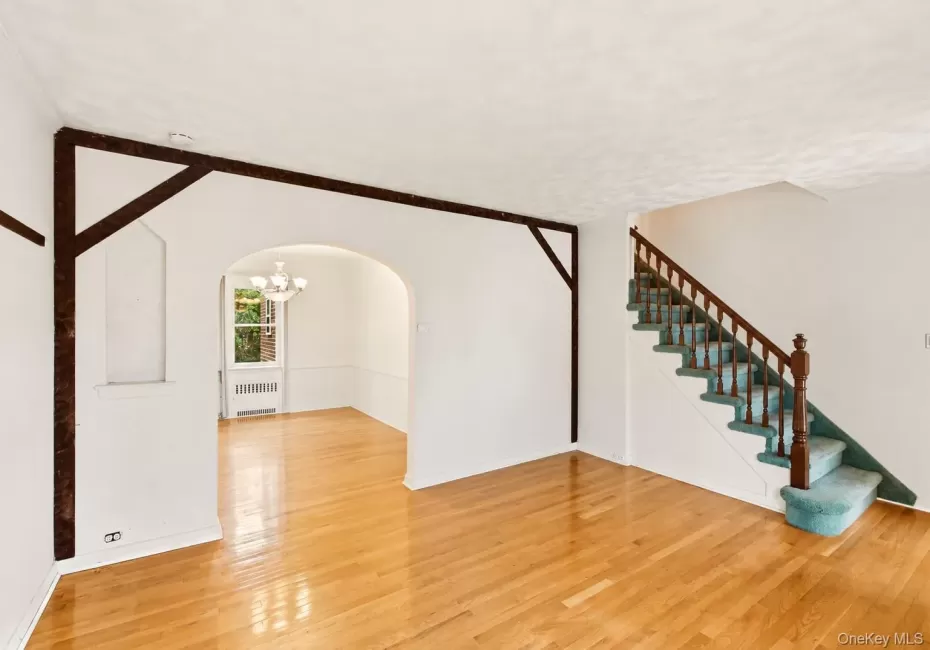 163-68 25th Avenue, New York, NY, 3 Bedrooms Bedrooms, 12 Rooms Rooms,1 BathroomBathrooms,Residential,For Rent,25th,0,1058592 163-68 25th Avenue, New York, NY, 3 Bedrooms Bedrooms, 12 Rooms Rooms,1 BathroomBathrooms,Residential,For Rent,25th,0,1058592