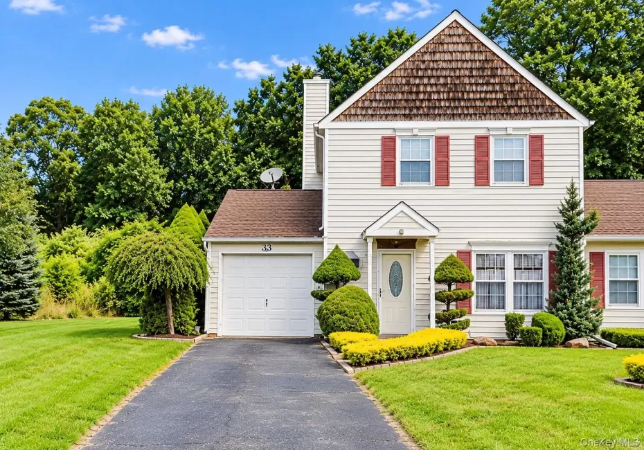 14 Badger Trail, Brookhaven, NY, 3 Bedrooms Bedrooms, 6 Rooms Rooms,2 BathroomsBathrooms,Residential,For Rent,Badger,0,1052956 14 Badger Trail, Brookhaven, NY, 3 Bedrooms Bedrooms, 6 Rooms Rooms,2 BathroomsBathrooms,Residential,For Rent,Badger,0,1052956