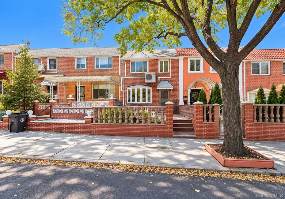 147-41 78th Road, New York, NY, 3 Bedrooms Bedrooms, 6 Rooms Rooms,1 BathroomBathrooms,Residential,For Rent,78th,0,1059220 147-41 78th Road, New York, NY, 3 Bedrooms Bedrooms, 6 Rooms Rooms,1 BathroomBathrooms,Residential,For Rent,78th,0,1059220