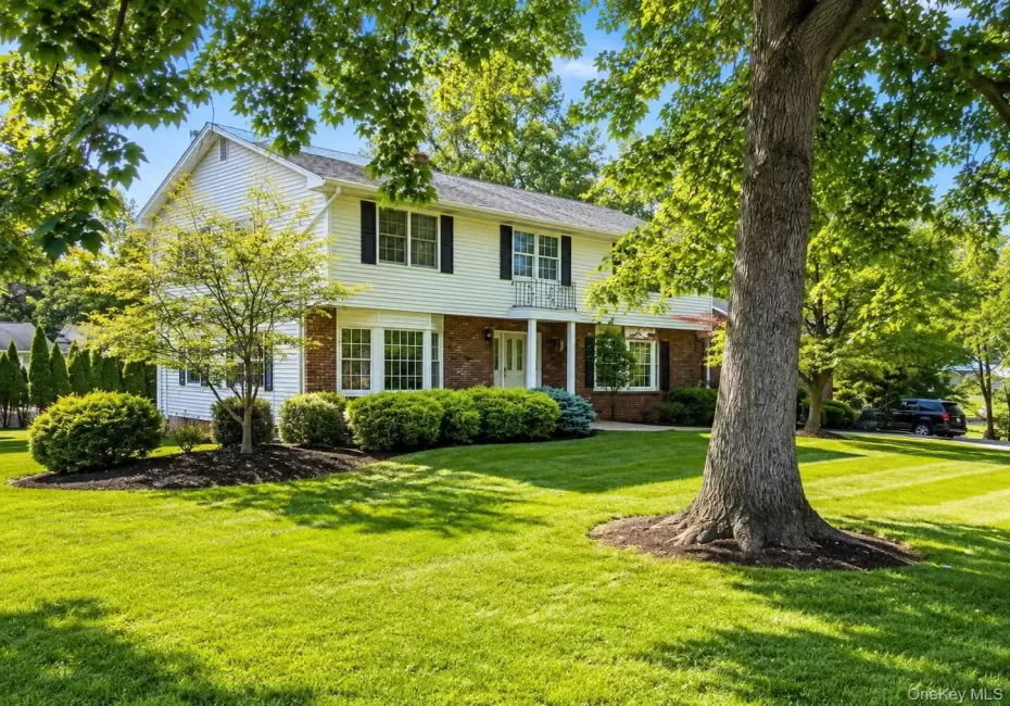 26 Beaumont Drive, Clarkstown, NY, 5 Bedrooms Bedrooms, 10 Rooms Rooms,2 BathroomsBathrooms,Residential,For Rent,Beaumont,0,1059409 26 Beaumont Drive, Clarkstown, NY, 5 Bedrooms Bedrooms, 10 Rooms Rooms,2 BathroomsBathrooms,Residential,For Rent,Beaumont,0,1059409